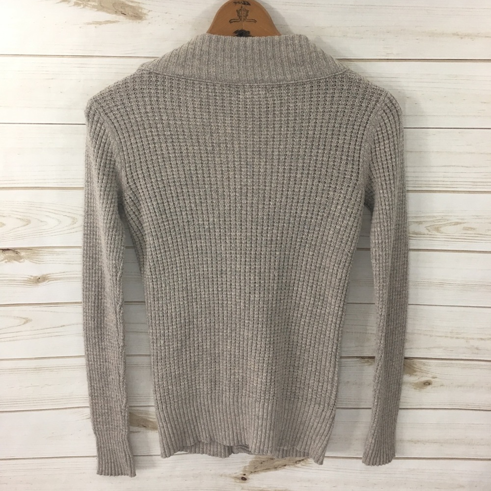 (Sold) Mossimo Supply Co Full Sleeve Cardigan - Picture 2 of 4